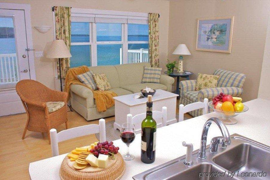 Edgewater Resort Ephraim Room photo